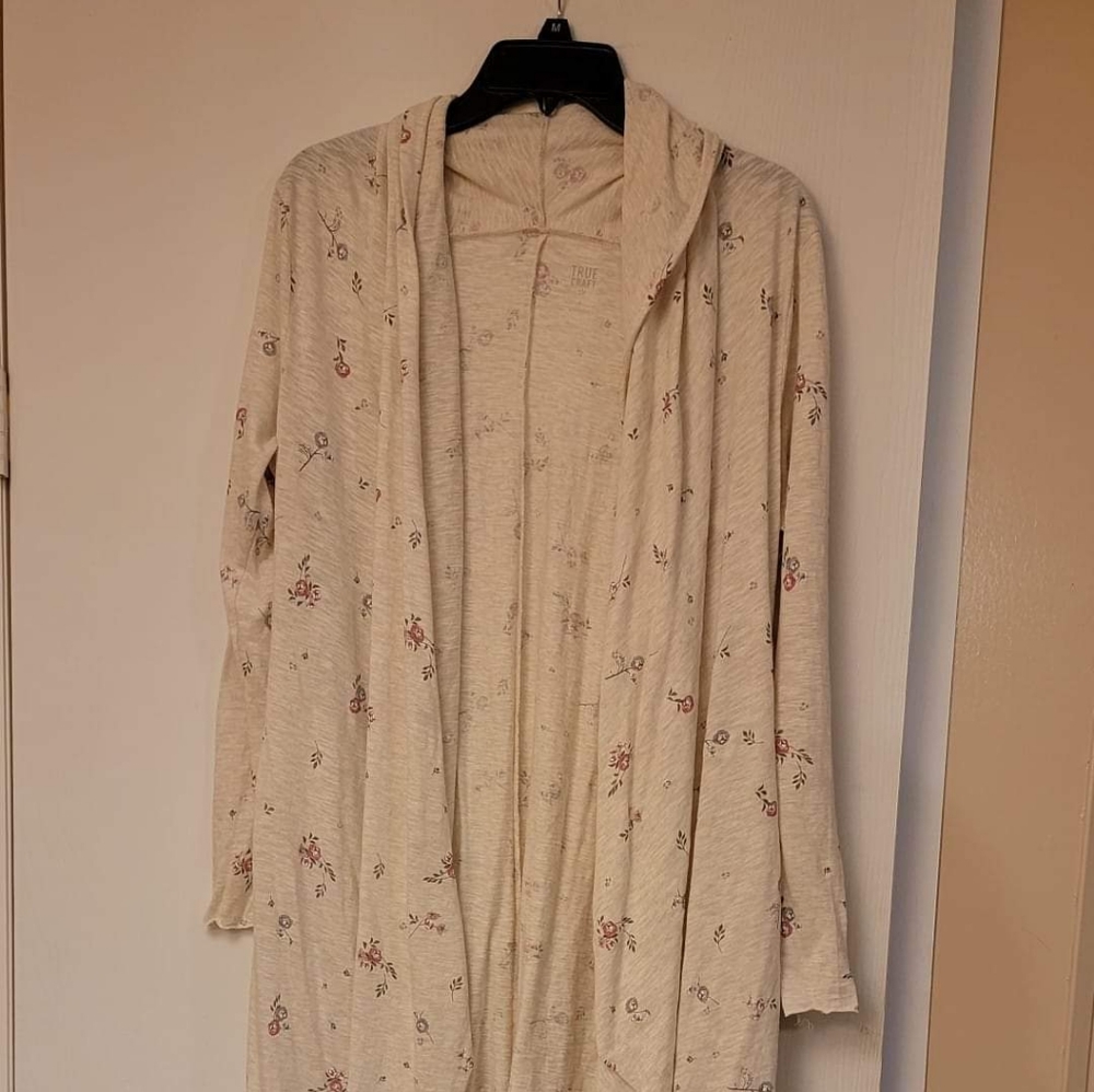 Hooded long hanging cardigsn